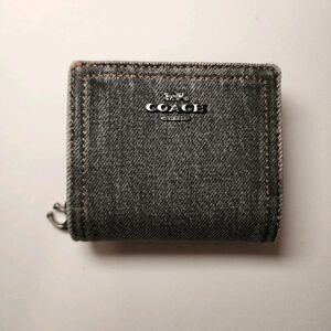 NWT Coach CAP07 Washed Grey Denim Snap Wallet